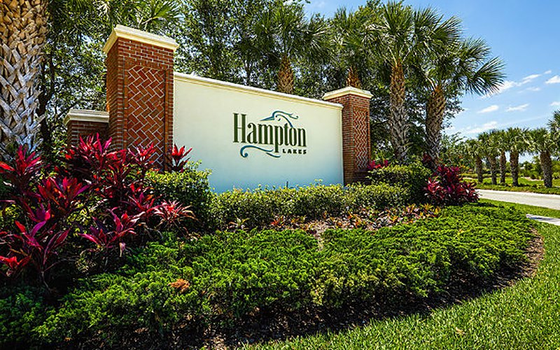 Hampton Lakes at River Hall entrance sign